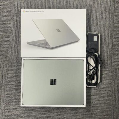 Surface Laptop Go 2 Core i5 128GB 8QF-00007 極美品