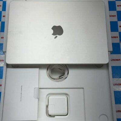 MacBook Air M2 2022  8GB 256G MLY13J/A 新品同様