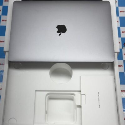 MacBook Pro 13インチ M1 2020  8GB 256GB MYD82J/A 美品