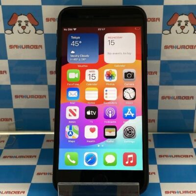 iPhoneSE 第3世代 au版SIMフリー 128GB MMYF3J/A A2782 美品