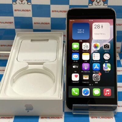 iPhoneSE 第3世代 docomo版SIMフリー 128GB MMYG3J/A A2782 極美品