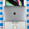 MacBook Pro 13インチ M1 2020 512GB A2338-正面