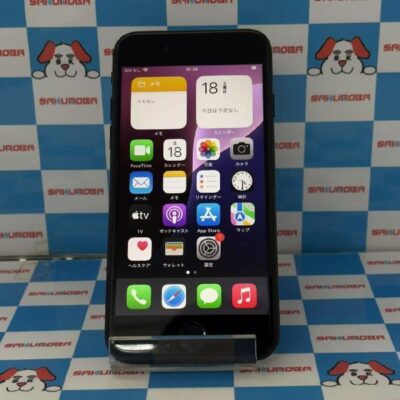 iPhoneSE 第3世代 docomo版SIMフリー 64GB MMYC3J/A A2782