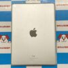 iPad 第5世代 Wi-Fiモデル 32GB MP2G2J/A A1822-裏
