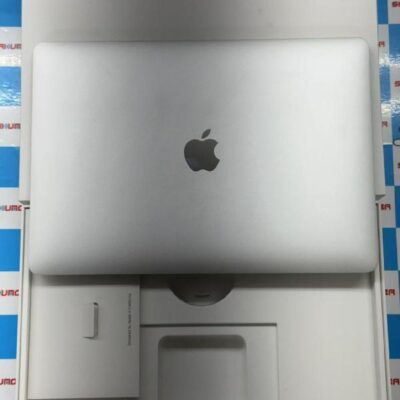MacBook Pro 13インチ 2018 Core i5 2.3 GHz 8GB 256GB FR9U2J/A A1989 美品