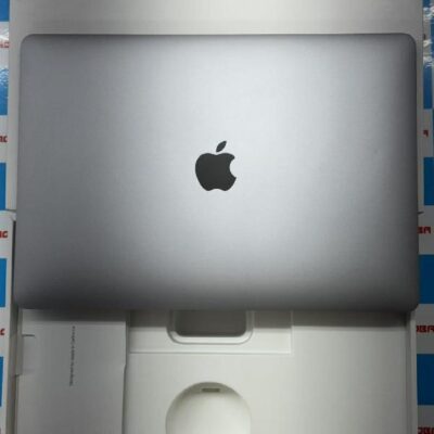 MacBook Air M1 2020 512GB Z124000E7 A2337 極美品