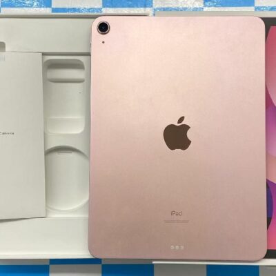 iPad Air 第4世代 Wi-Fiモデル 64GB MYFP2J/A A2316