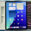iPad Pro 12.9インチ 第6世代 Wi-Fiモデル 128GB MNXP3J/A A2436 極美品-正面