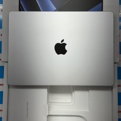 MacBook Pro 14インチ 2023 M2 Pro 512GB MPHH3J/A A2779 美品