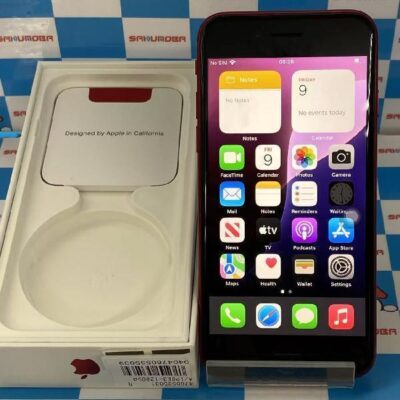 iPhoneSE 第3世代 au版SIMフリー 128GB MMYH3J/A A2782 美品