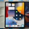 iPad Pro 12.9インチ 第5世代 Wi-Fiモデル 256GB MHNH3J/A A2378-正面