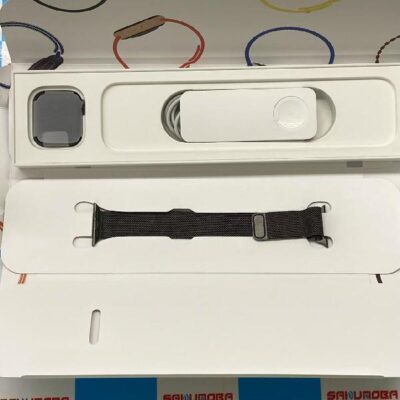 Apple Watch SE GPSモデル 32GB MYE02J/A A2351